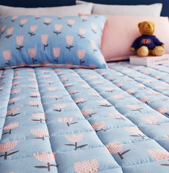 Proudly Made in Korea – Antibacterial Effectiveness Verified – Premium Blanket